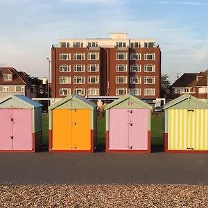 Western Princes Marine Brighton