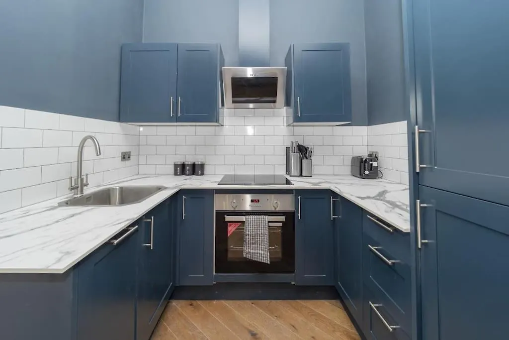 Apartment Flash Sale Brighton City Centre Seafront Studio Bn12Sil04
